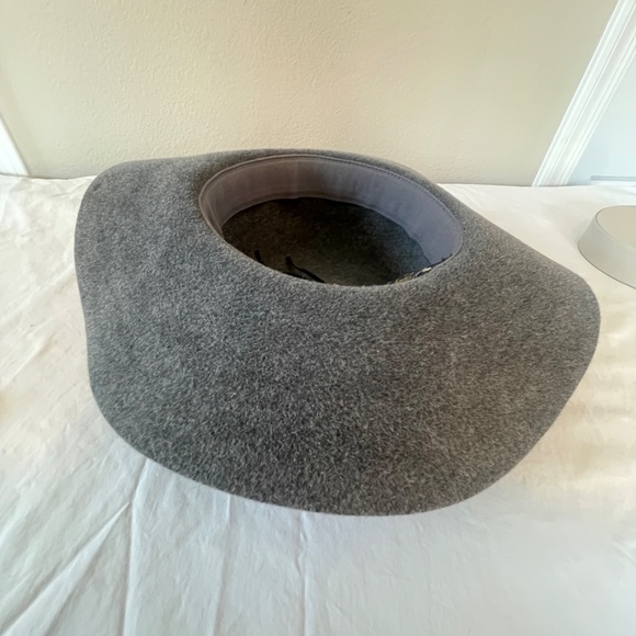 Helen Kaminski Abigail Felted Rabbit Fur Hat Gray - Picture 5 of 10